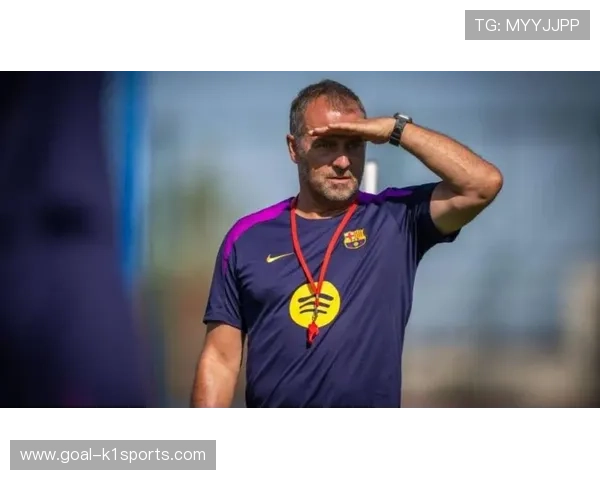 足球球星搞笑瞬间合集高清版展现明星球员幽默风采和精彩表情